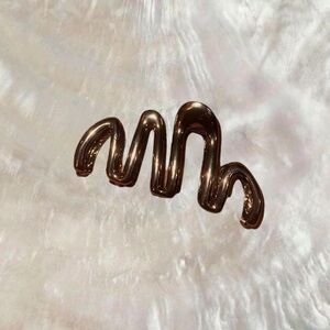 Spiral Large Metallic Super Strong Hair Clip – Bronze